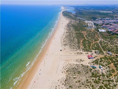 Nature places in Algarve: Natural parks, reserves and beautiful locations