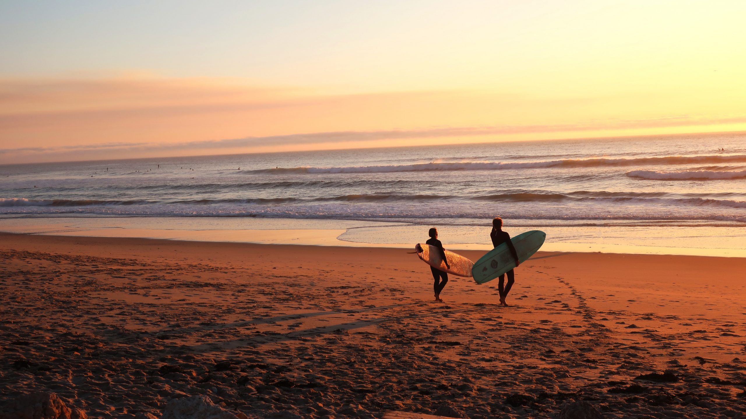 Surfing on the south of Portugal - Algarve