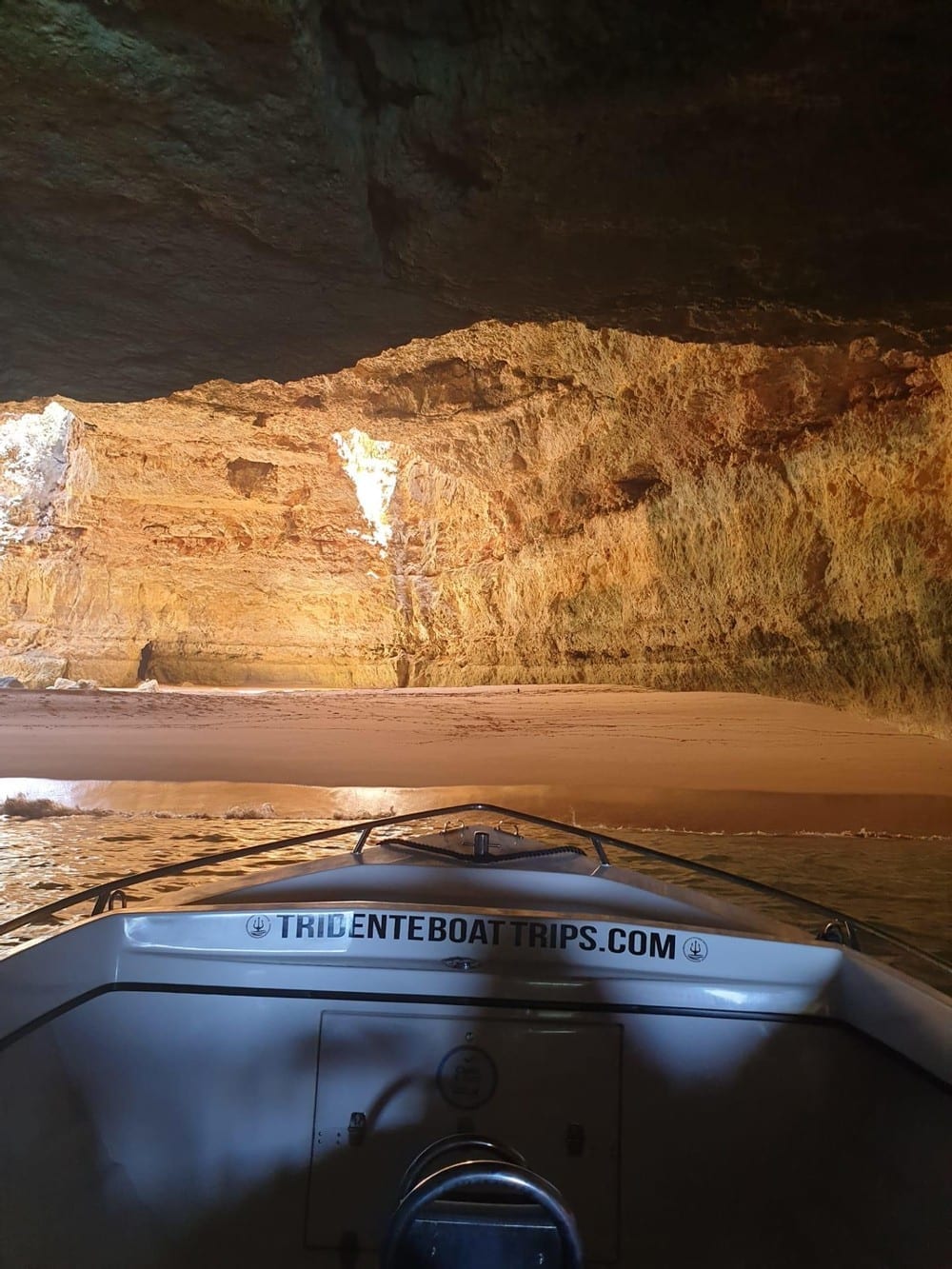 Excursión en barco por la cueva de Benagil desde Armação de Pêra